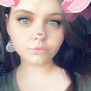 Meet your Posher, Kerri